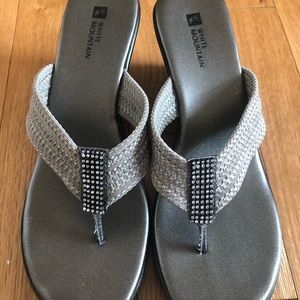 White Mountain Ray Wedge Thong Sandals